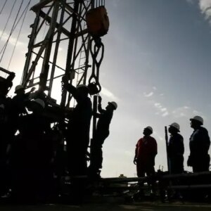 OPEC+ ülkeleri petrolde yeni üretim artışına hazırlanıyor