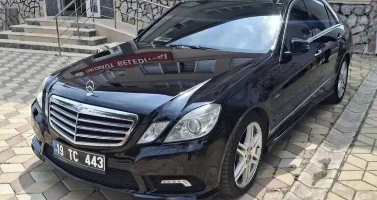 7-bin-69-nufuslu-ilceye-luks-makam-araci-sosyal-medya-paylasimi-gundem-oldu-AN6Gvtmc.jpg