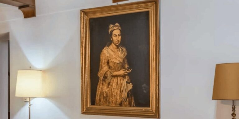 80-yil-once-calinan-tablo-ev-ilaninda-ortaya-cikti-BrjfshMs.jpg