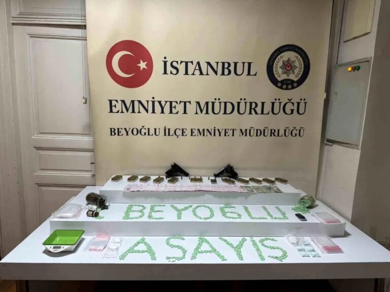 beyoglunda-uyusturucu-operasyonu-1-tutuklama-DBhsFj6V.jpg