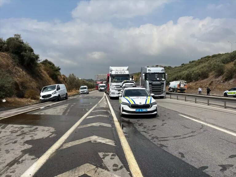 korfezde-tanker-kaza-yapti-Cxv9sqZ2.jpg