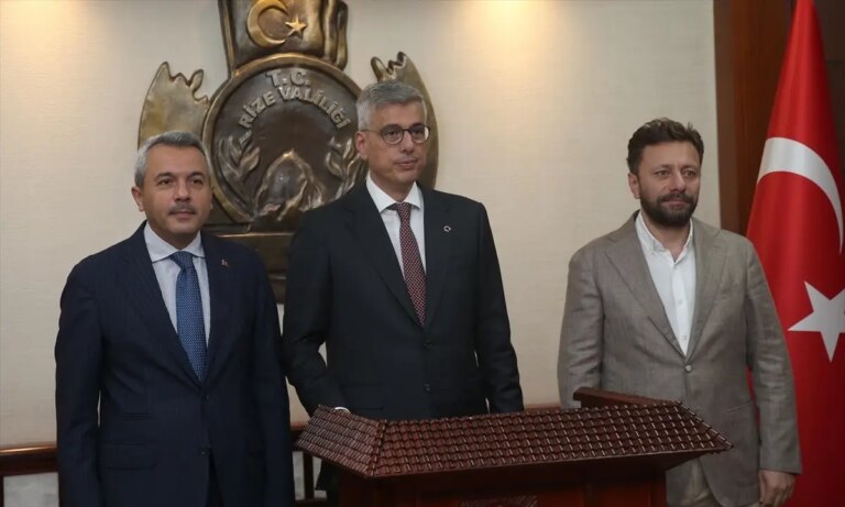 saglik-bakani-kemal-memisoglu-rizede-konustu-aciklamasi-N6lSLLxB.jpg