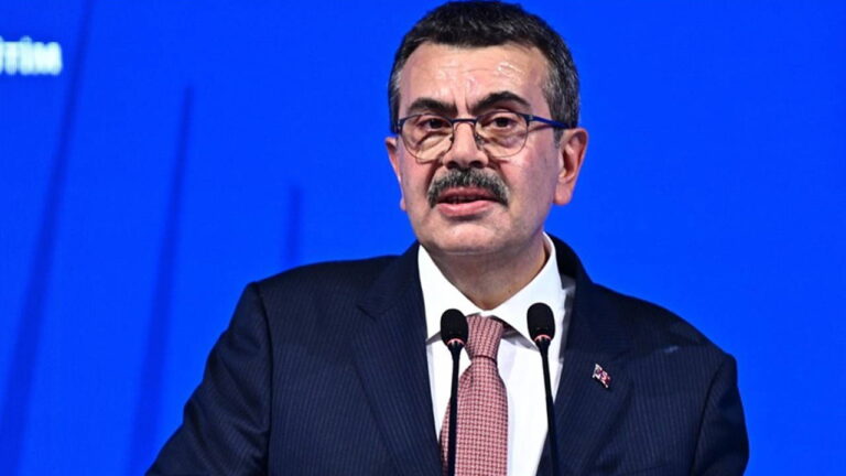 chp-bakan-tekine-ozel-okul-ogretmenlerinin-ozluk-haklarini-sordu-ogretmenler-ikinci-sinif-yurttas-gibi-gorulmekte-KSaUjzBg.jpg