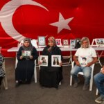 diyarbakir-anneleri-evlatlarina-kavusmak-istiyor-VJfnqLD1.jpg