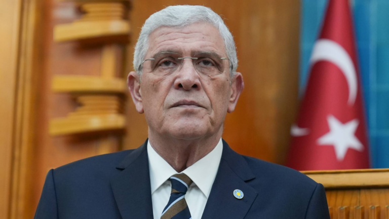 musavat-dervisoglu-iktidarin-chpye-yuruttugu-surec-toplumsal-tansiyonu-yukseltti-demokrasiye-olan-tecavuzu-siddetle-kiniyorum-RMXUNZF4.png