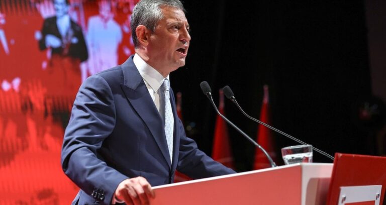 ozgur-ozel-partisinin-oy-oranini-acikladi-NU8SI2ku.jpg