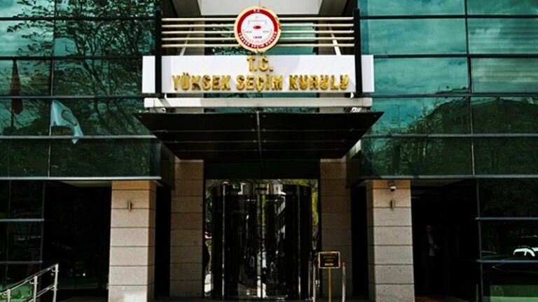 ysk-mahkemenin-chp-istanbul-il-kongresi-durdurulsun-talebini-gorusmek-icin-toplaniyor-bSvsfHQE.jpg