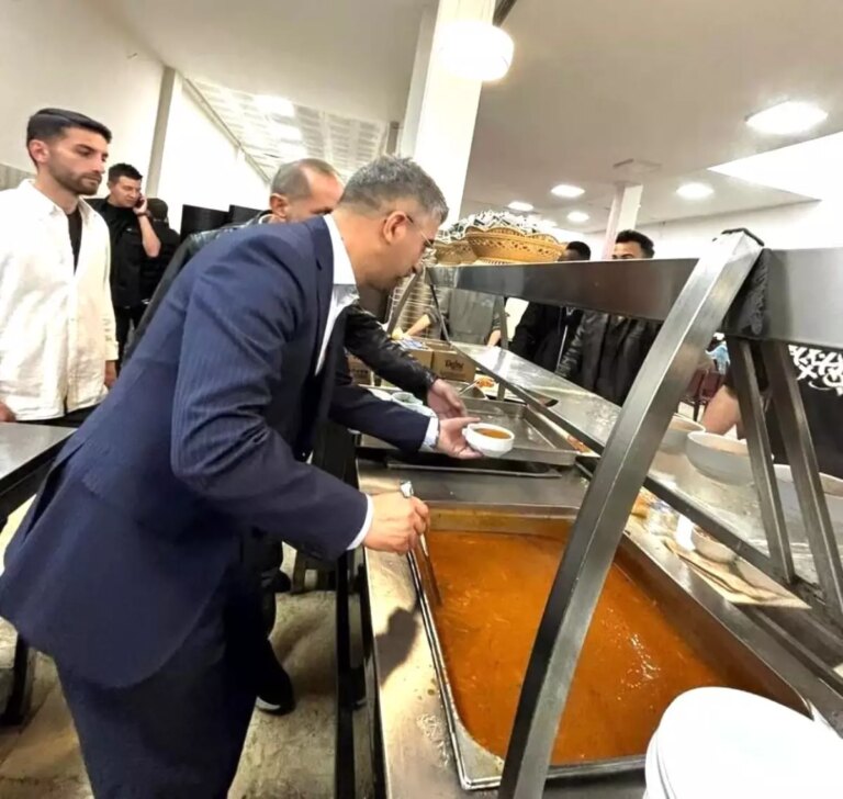 ak-parti-erzurum-genclik-kollari-kampuse-hosgeldiniz-dedi-5gpzWk8j.jpg