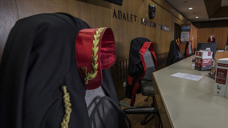 1000 hakim ve savci yardimcisi alimi basvurulari 2025 adalet bakanligi sinavlari basvurulari basladi mi nereden yapilir sartlari neler YPew5Jfg.jpg