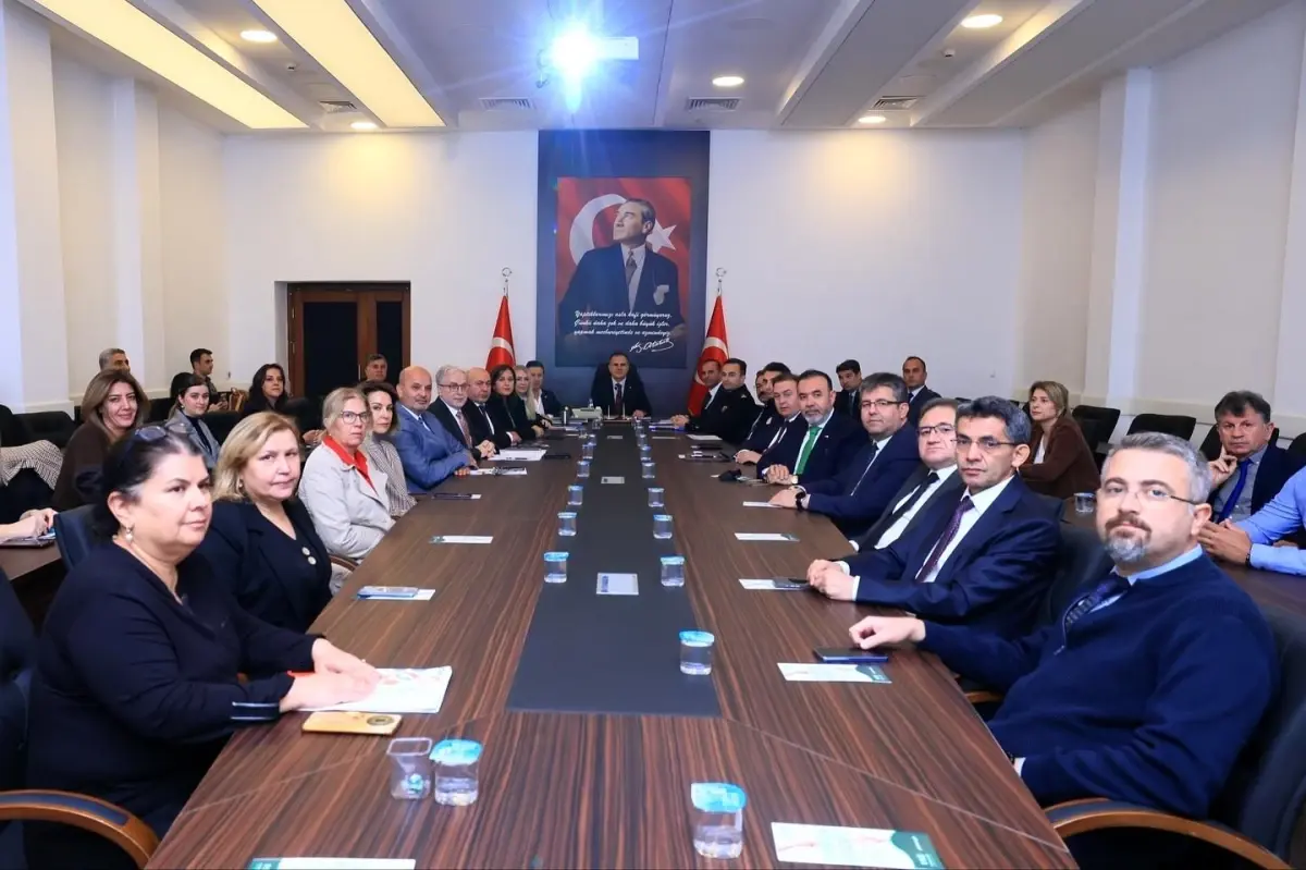 bagimlilikla mucadele toplantisi saglikli bir nesil hedefleniyor HJayUNVI.jpg