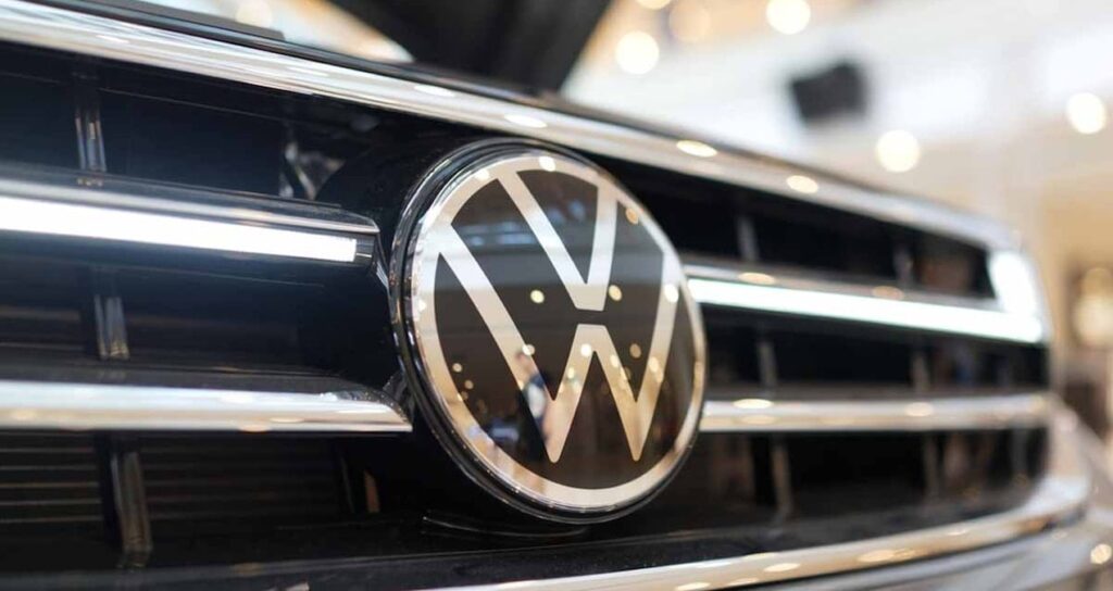 ici kamyonet gibi ama bir motoru var ki ustalar uzak durun diyor etZbFSWP.jpg