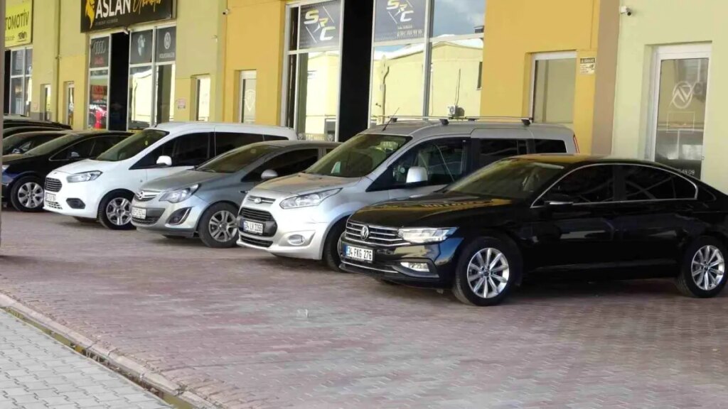 malatyada ikinci el arac satislari durgun rZSXwTnU.jpg