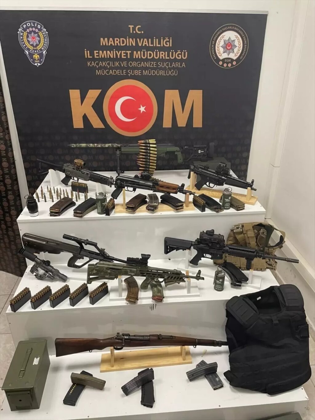 mardinde silah operasyonu cok sayida muhimmat ele gecirildi 1SxA9nq8.jpg