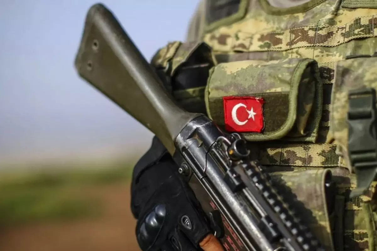 suriyeli askeri ogrenciler tskda mi gorev alacak tartisma yaratan iddiaya yanit geldi GtjJAdBT.jpg