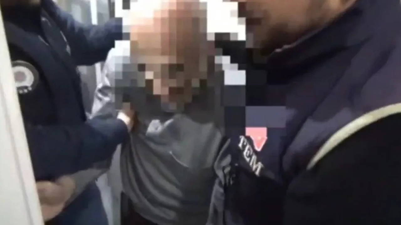 kiliste-operasyon-firari-feto-hukumlusu-banyodaki-gizli-bolmede-yakalandi-WNpc6I4F
