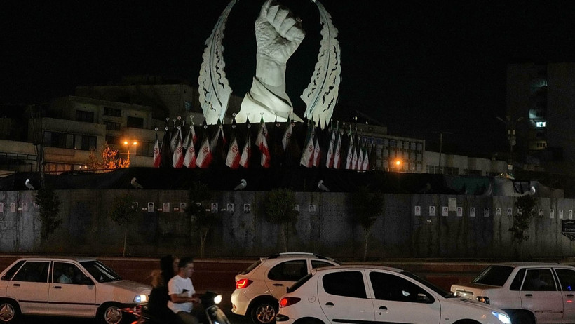 Iran 2 1 ye7v